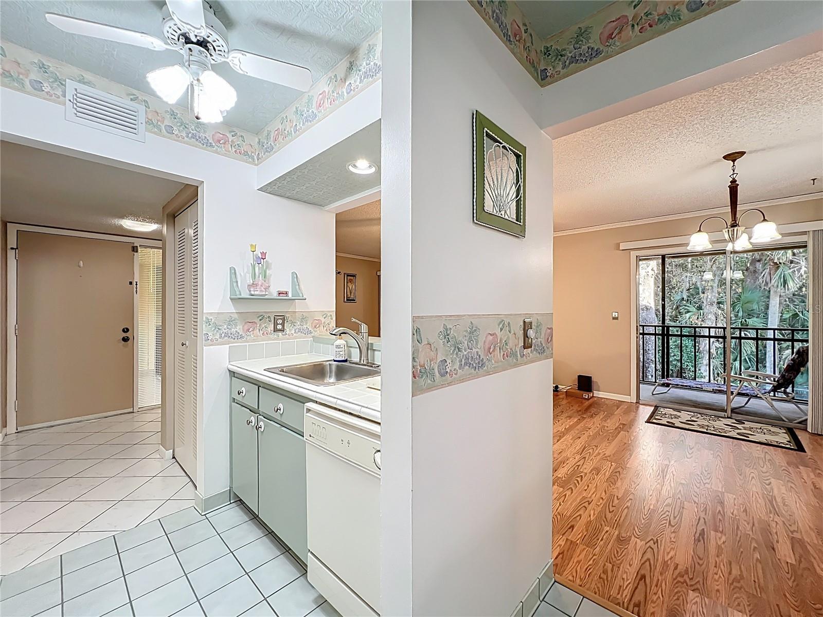 Image 19 of 77 For 130 Jasmine Woods Court 10d