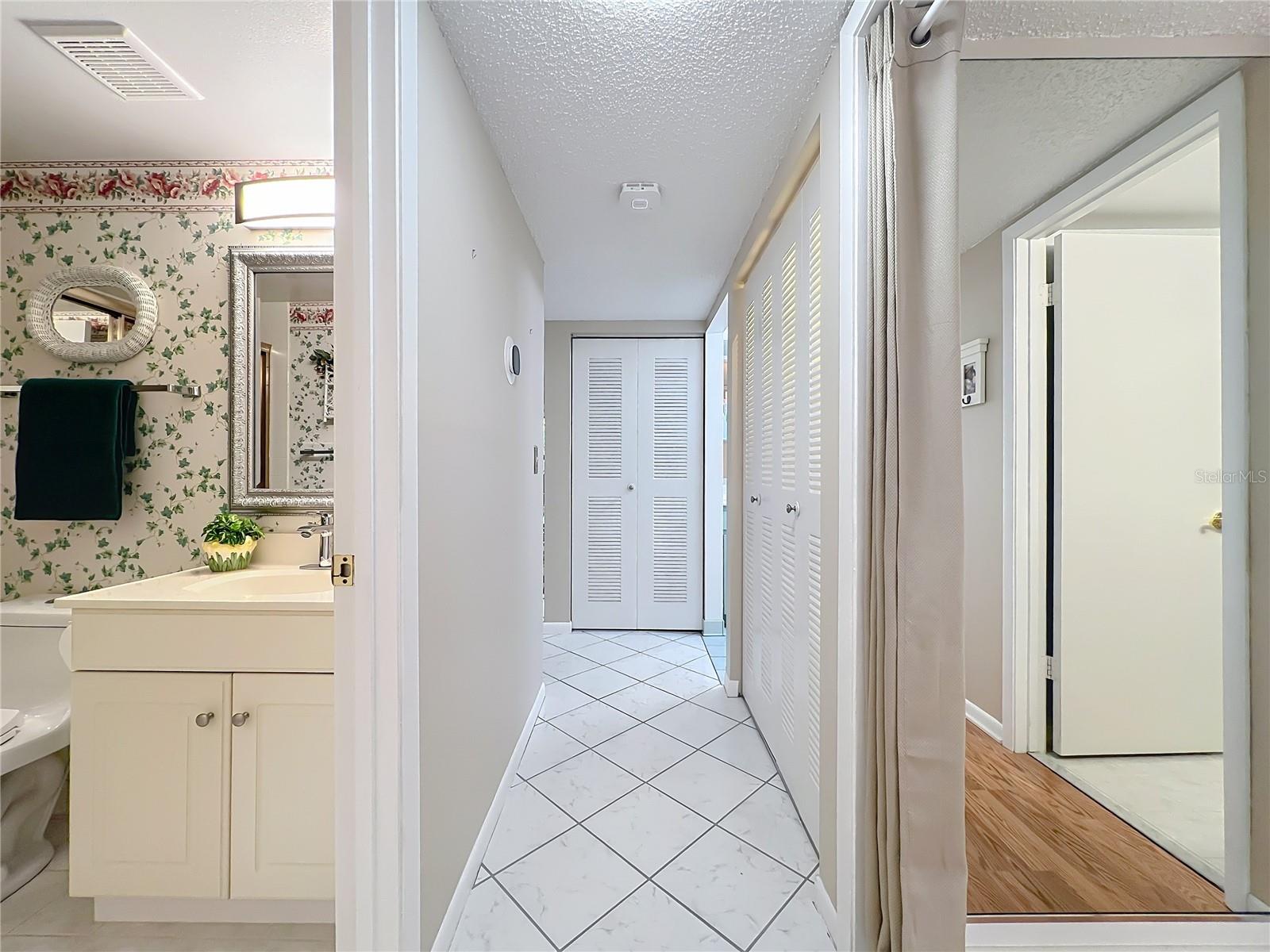 Image 27 of 77 For 130 Jasmine Woods Court 10d