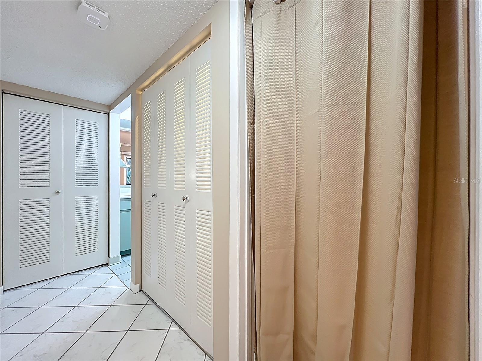 Image 34 of 77 For 130 Jasmine Woods Court 10d