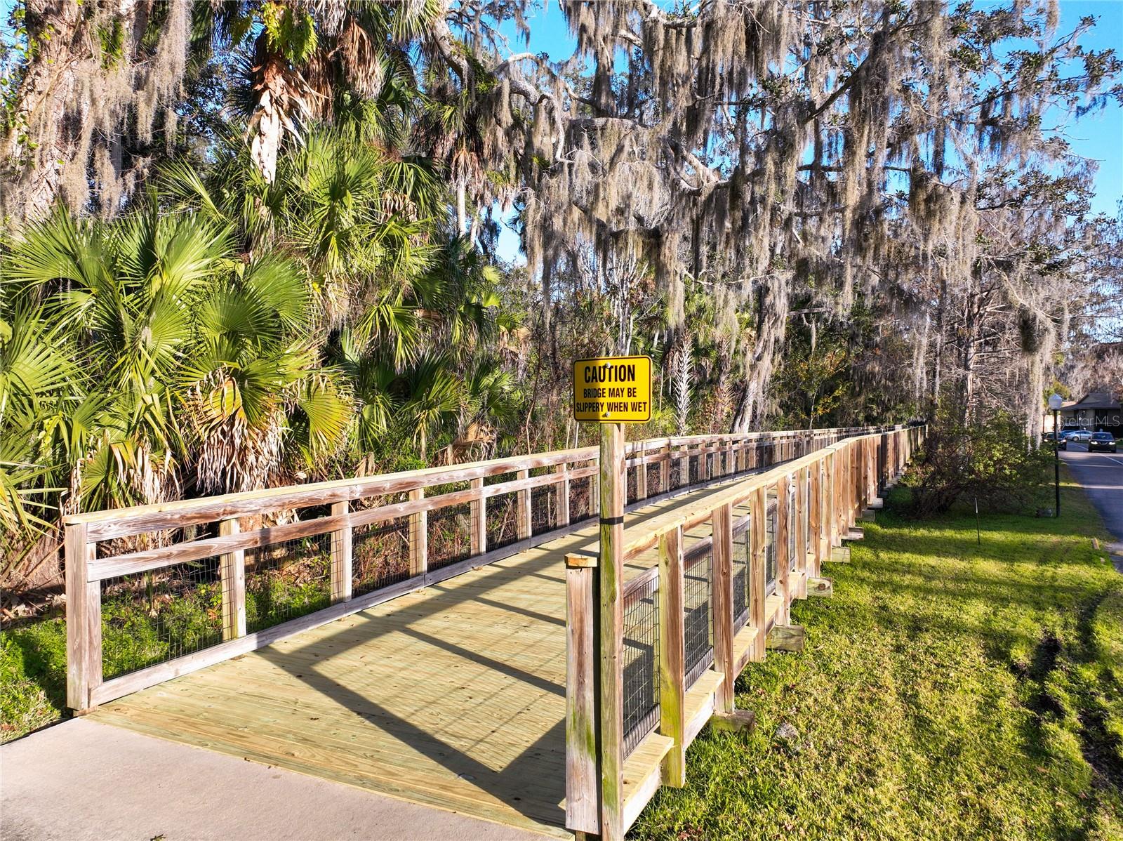 Image 43 of 77 For 130 Jasmine Woods Court 10d