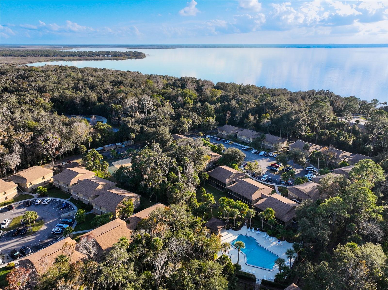 Image 62 of 77 For 130 Jasmine Woods Court 10d