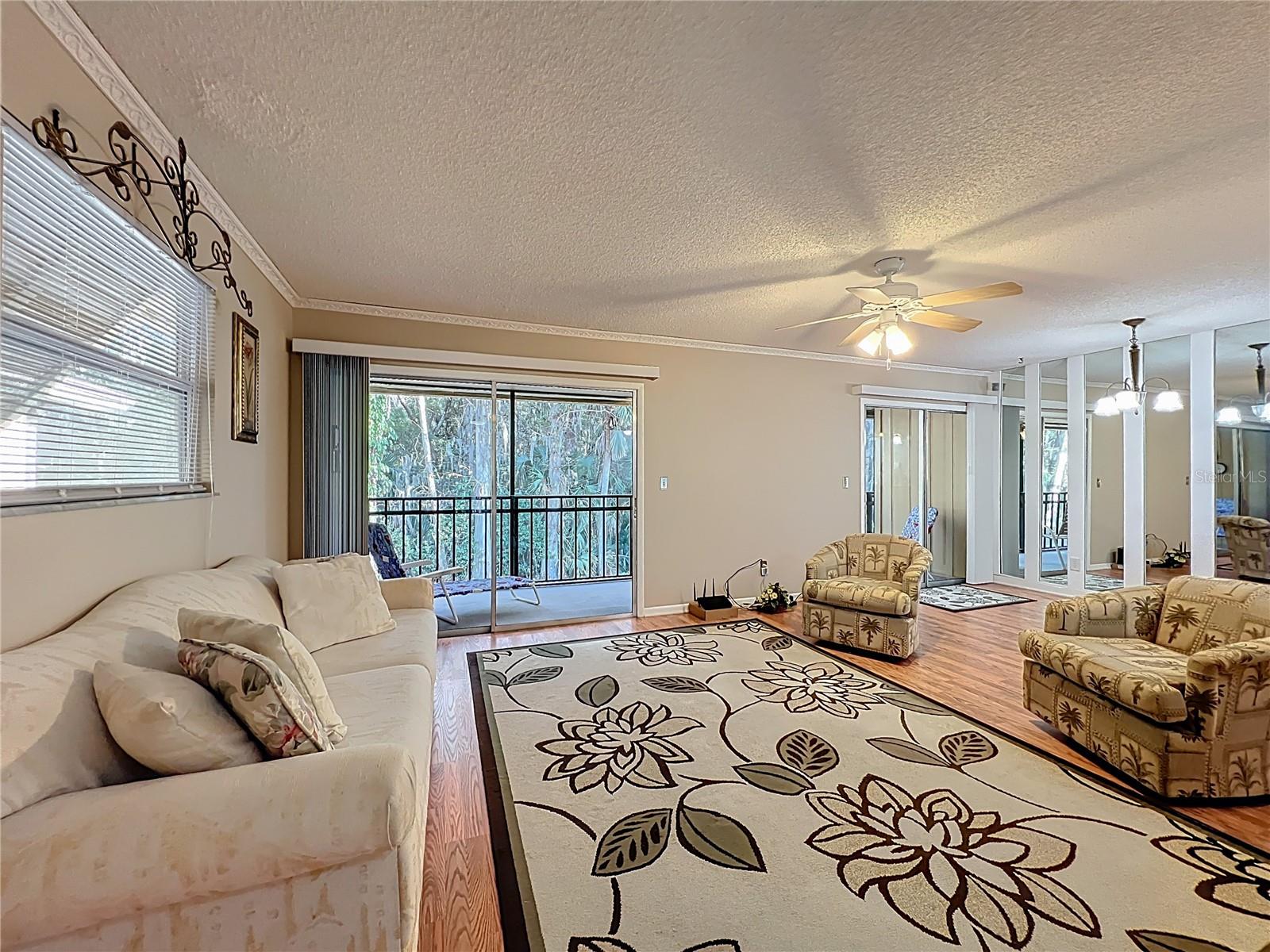 Image 8 of 77 For 130 Jasmine Woods Court 10d