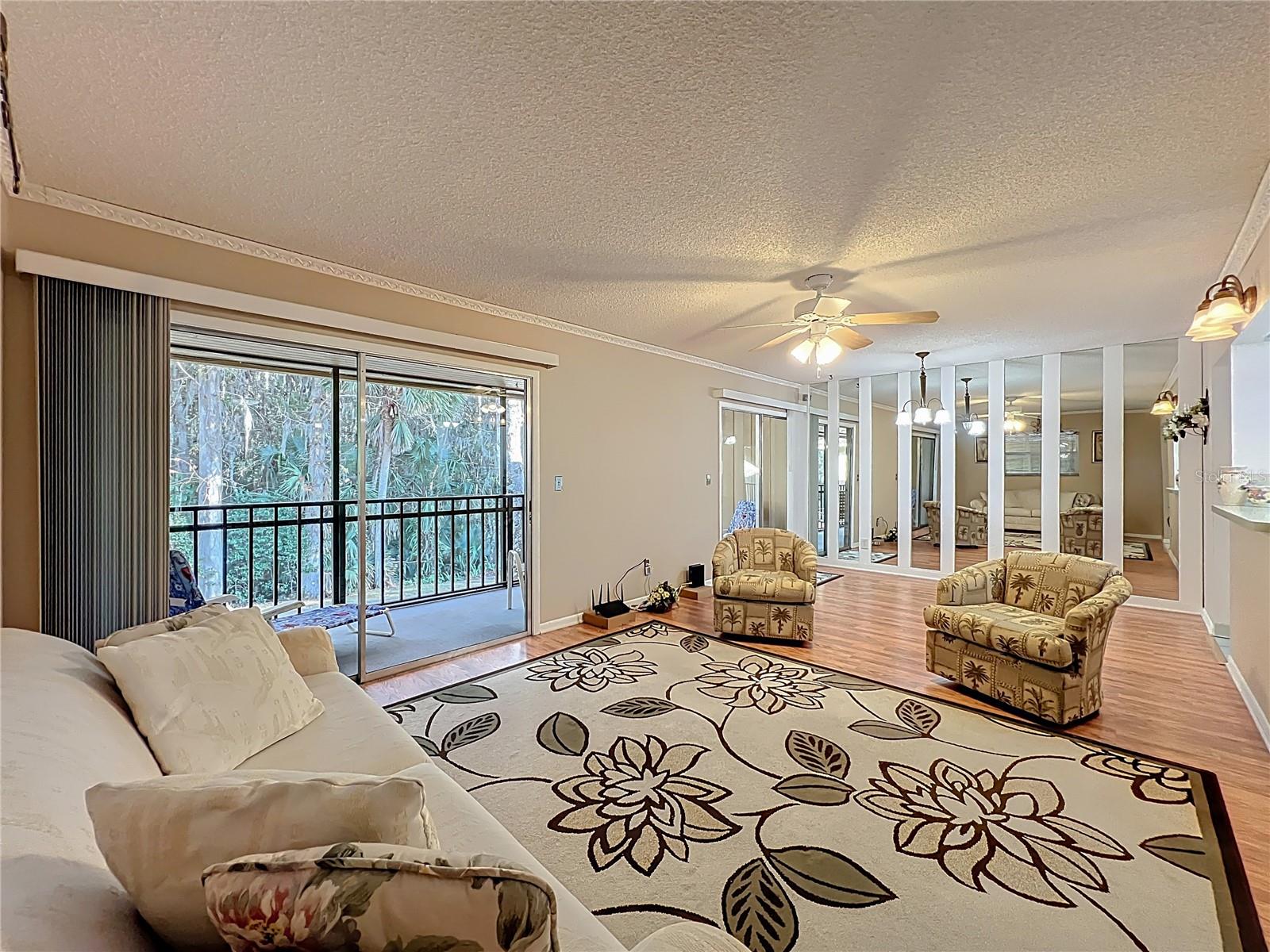 Image 9 of 77 For 130 Jasmine Woods Court 10d