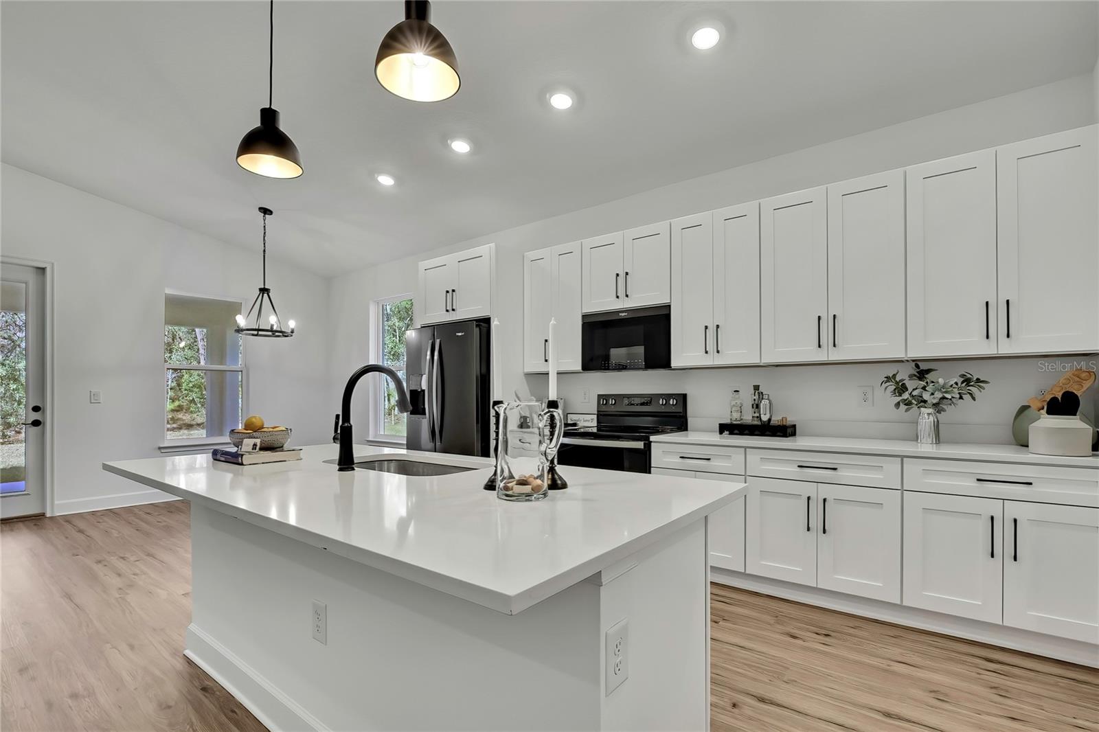 Image 11 of 50 For 15393 Myland Road