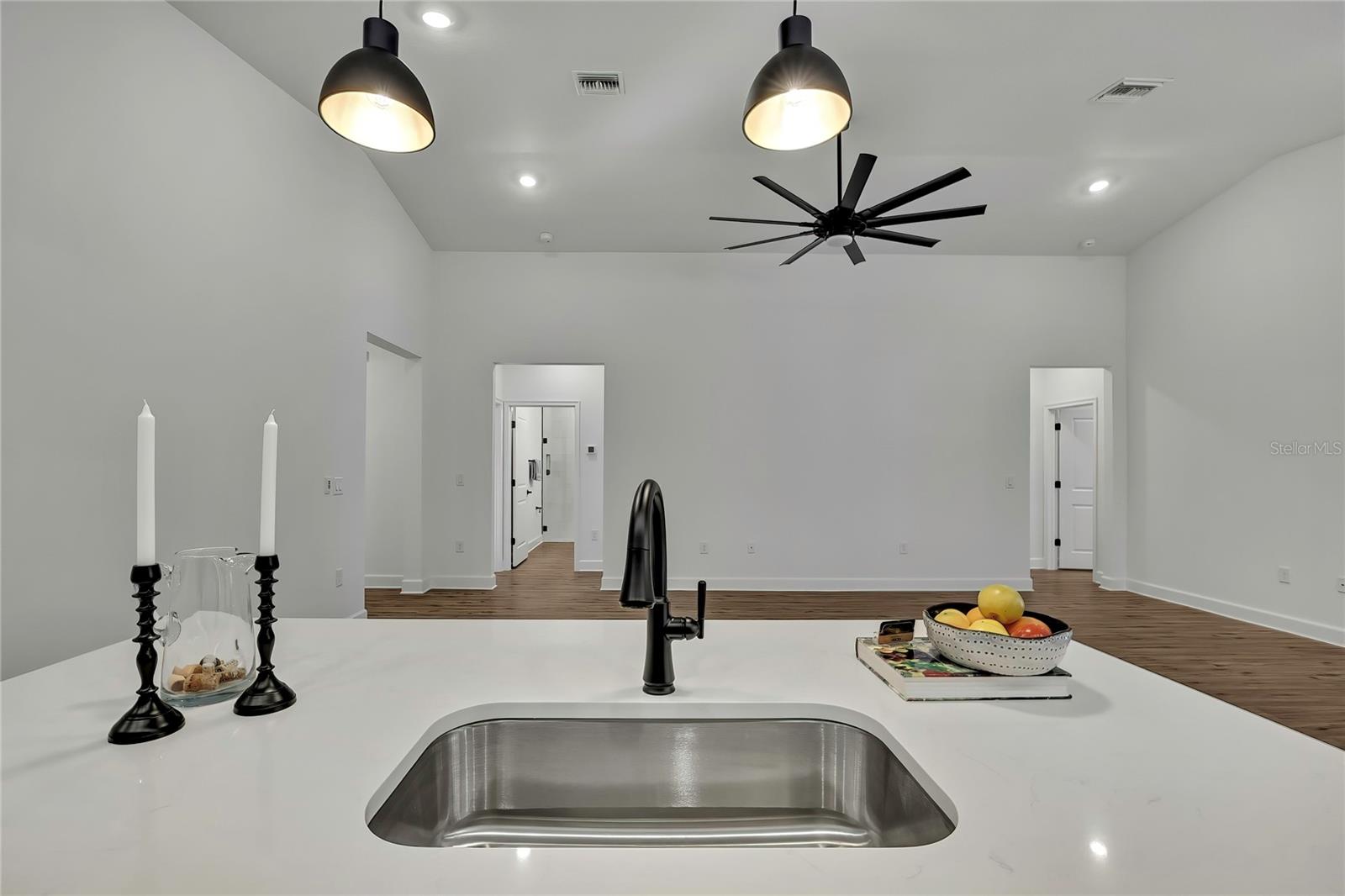 Image 14 of 50 For 15393 Myland Road