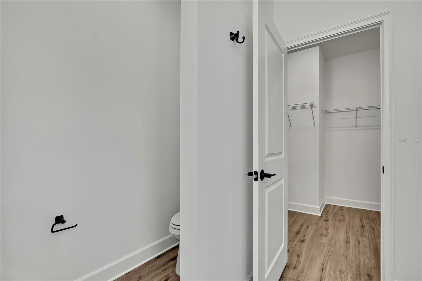 Image 26 of 50 For 15393 Myland Road