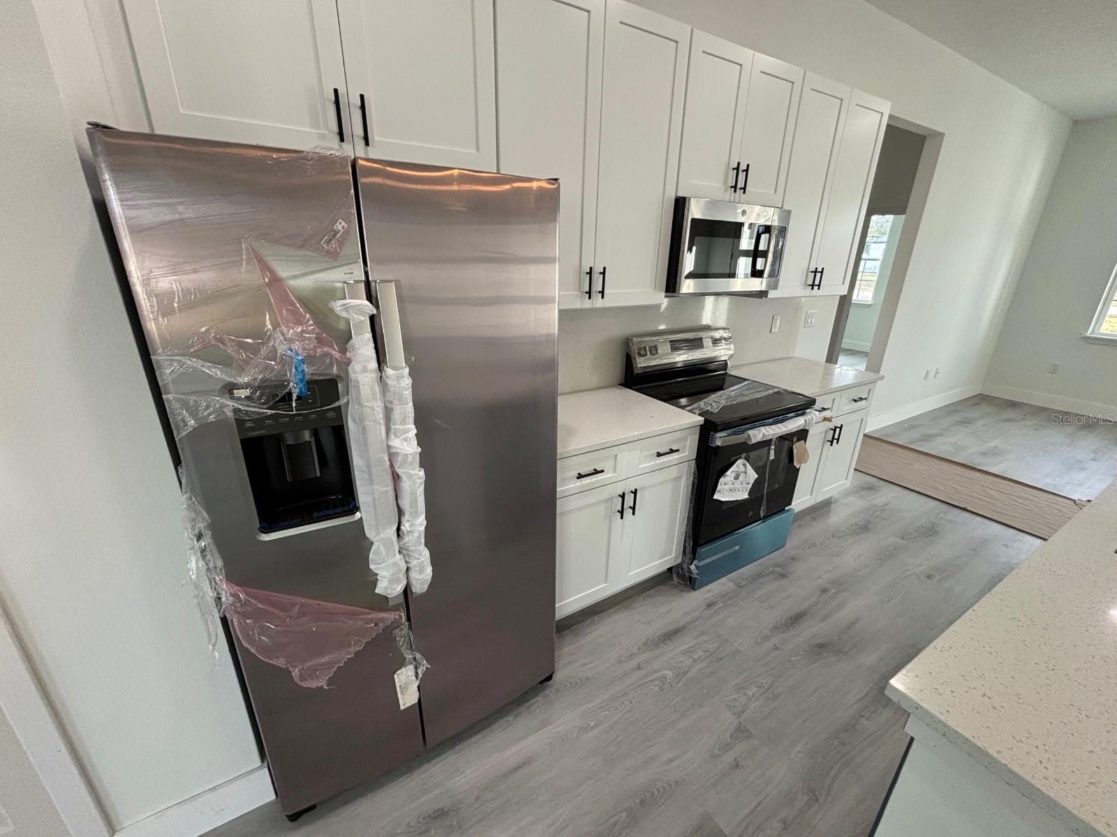 Image 5 of 75 For 7518 128th Street