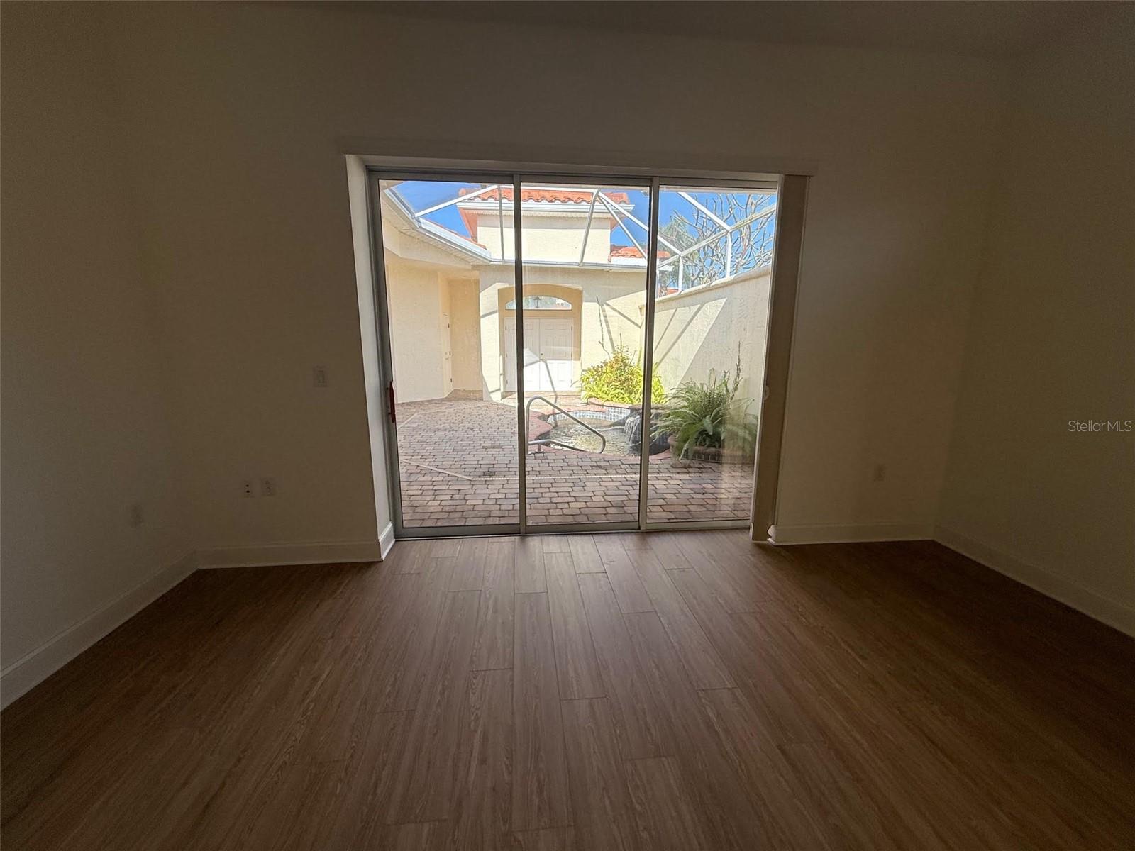 Image 8 of 11 For 8652 Villanova Drive 1001