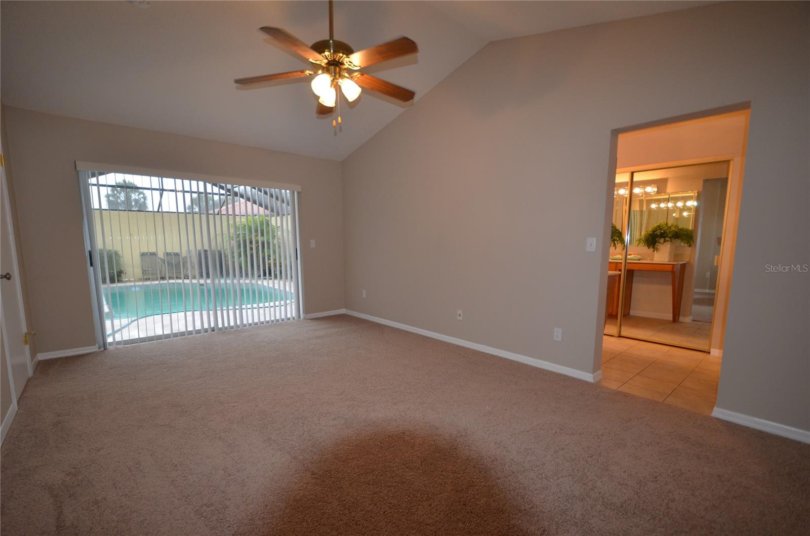 Image 11 of 23 For 5057 Bermuda Circle 15