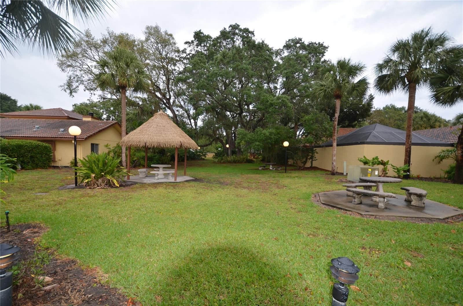 Image 22 of 23 For 5057 Bermuda Circle 15