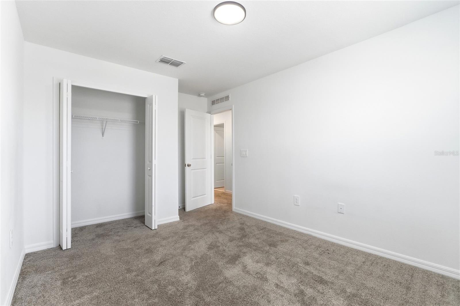 Image 10 of 21 For 1195 Tyler Loop