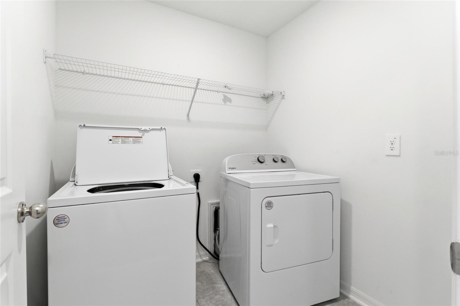 Image 12 of 21 For 1195 Tyler Loop