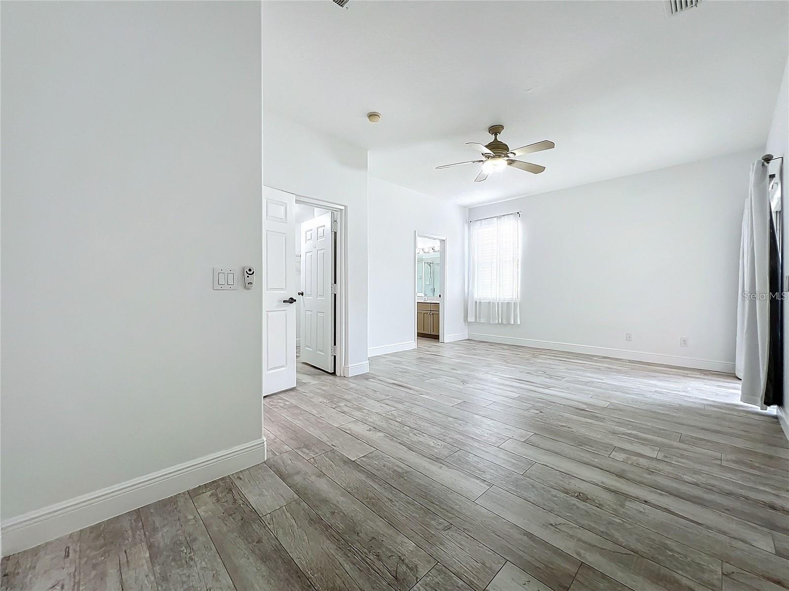 Image 19 of 51 For 5356 Watervista Drive