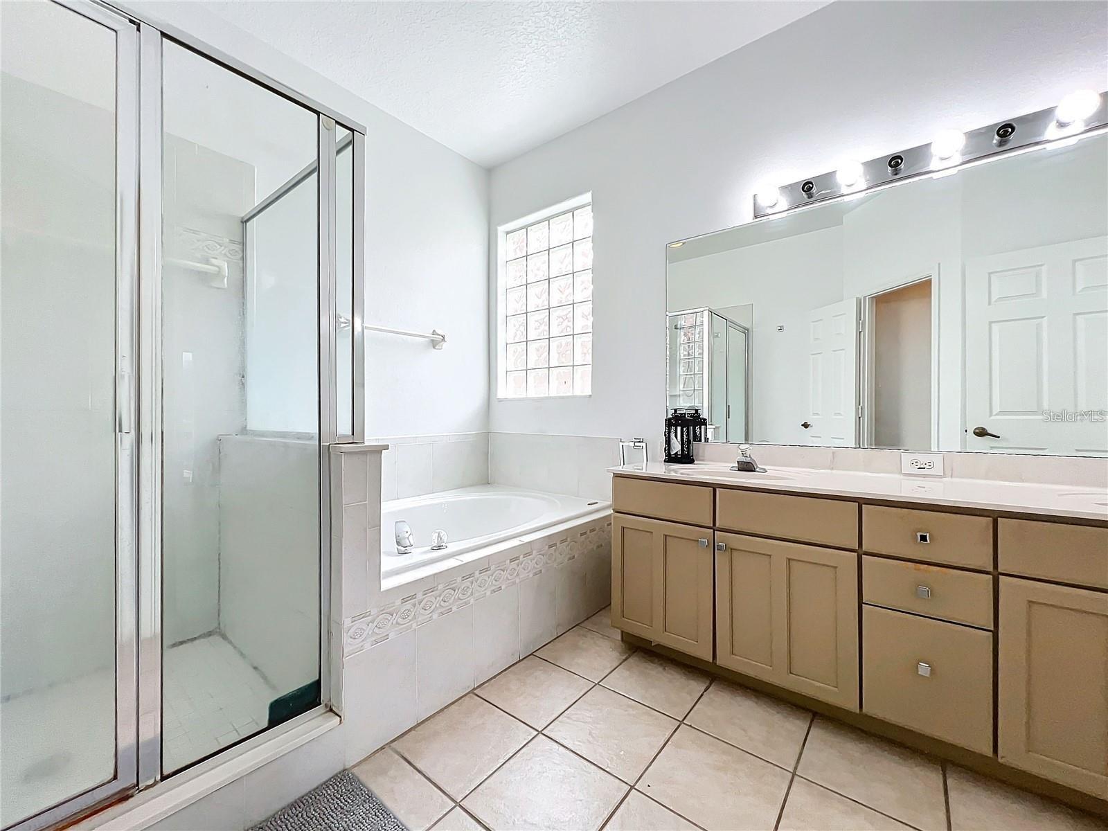 Image 24 of 51 For 5356 Watervista Drive