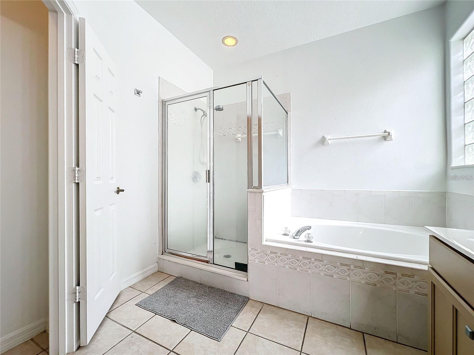 Image 25 of 51 For 5356 Watervista Drive