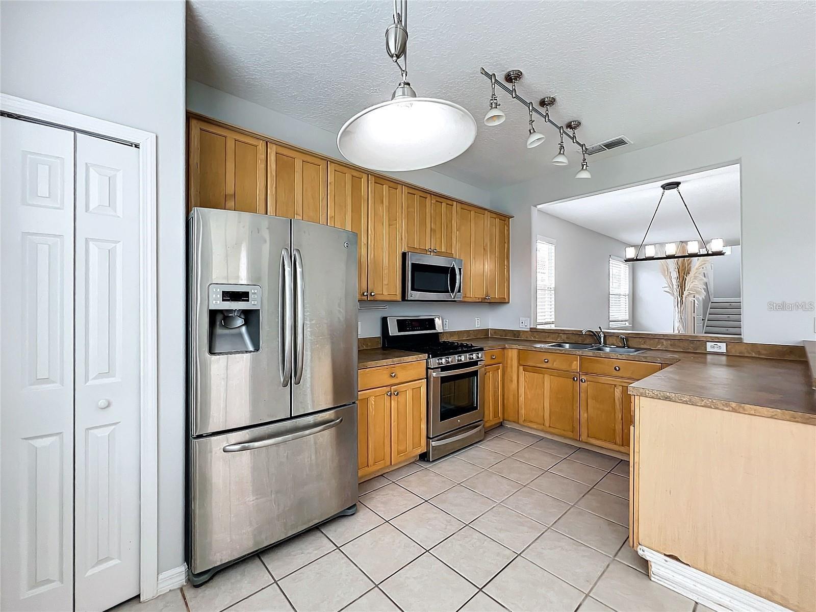 Image 3 of 51 For 5356 Watervista Drive