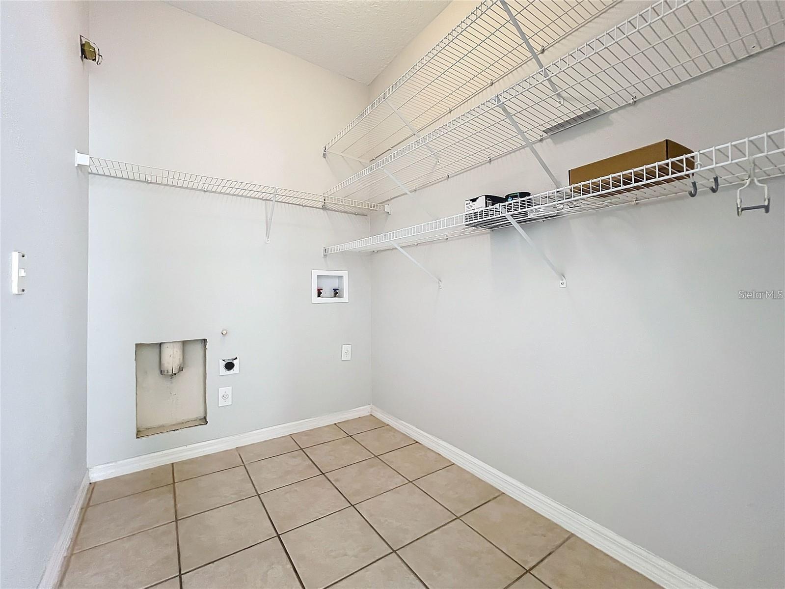 Image 43 of 51 For 5356 Watervista Drive