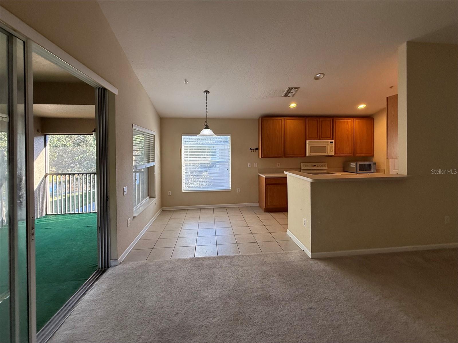 Image 10 of 31 For 2763 Metro Sevilla Drive 110