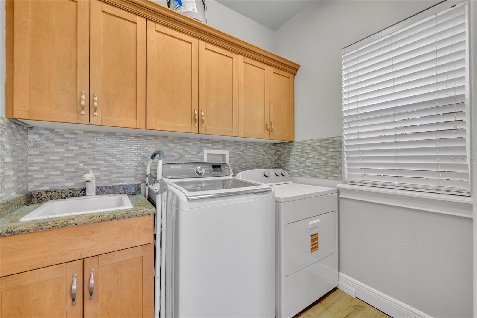 Image 15 of 41 For 13104 Royal Fern Drive