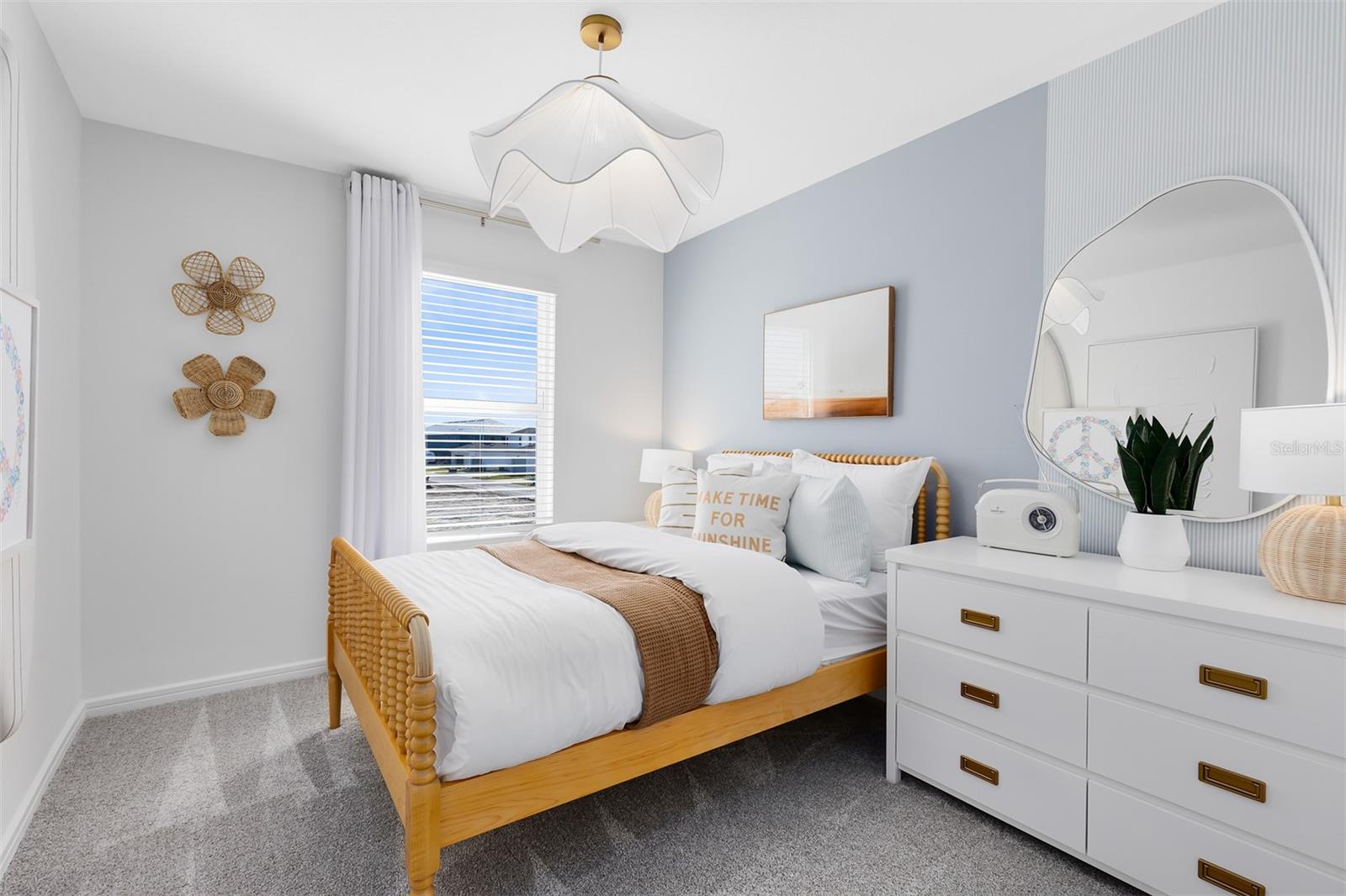 Image 19 of 22 For 16294 Merry Alley