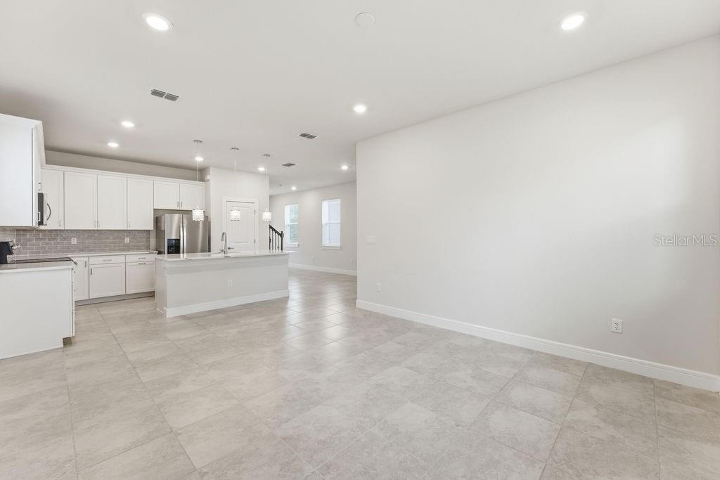 Image 15 of 50 For 14037 Kauai Drive