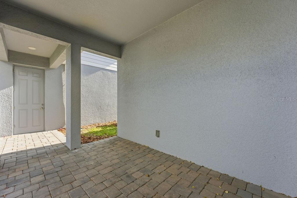 Image 37 of 50 For 14037 Kauai Drive