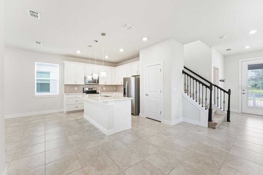 Image 8 of 50 For 14037 Kauai Drive