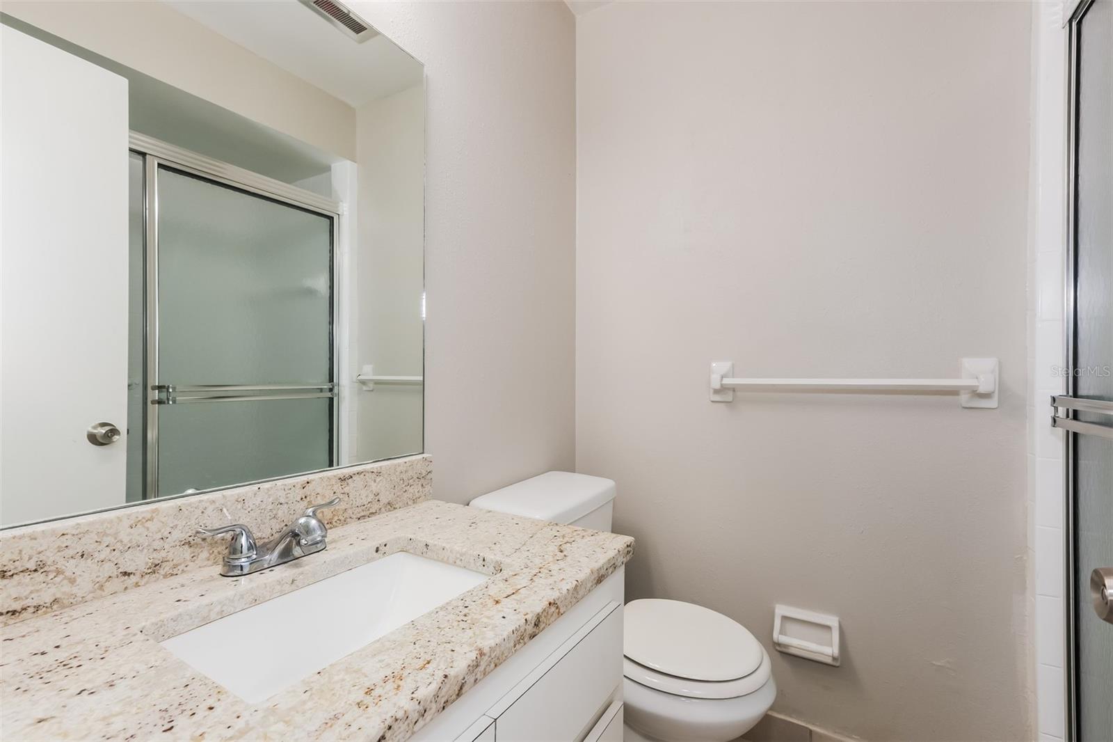 Image 15 of 21 For 418 Duchess Drive