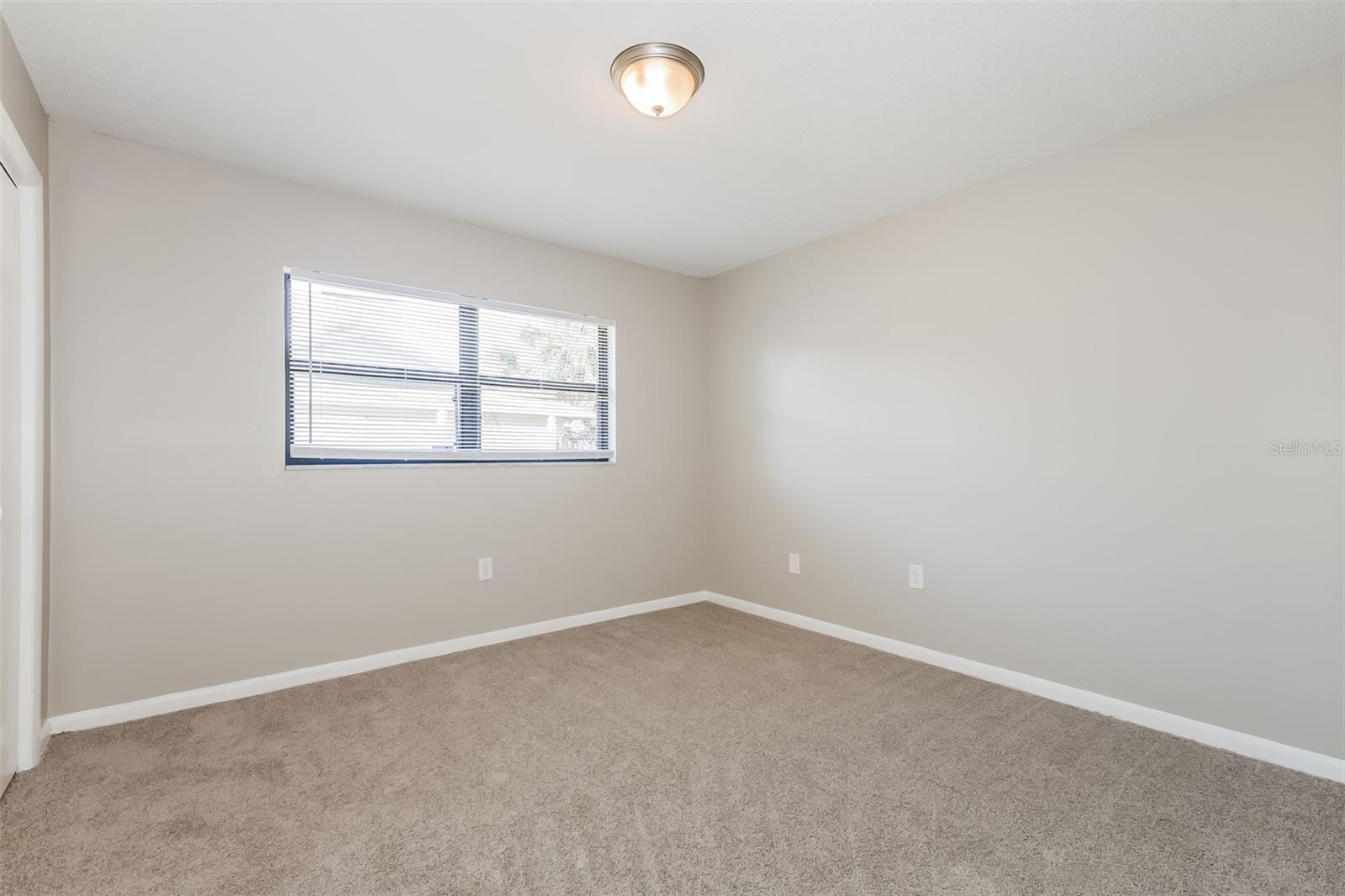 Image 16 of 21 For 418 Duchess Drive