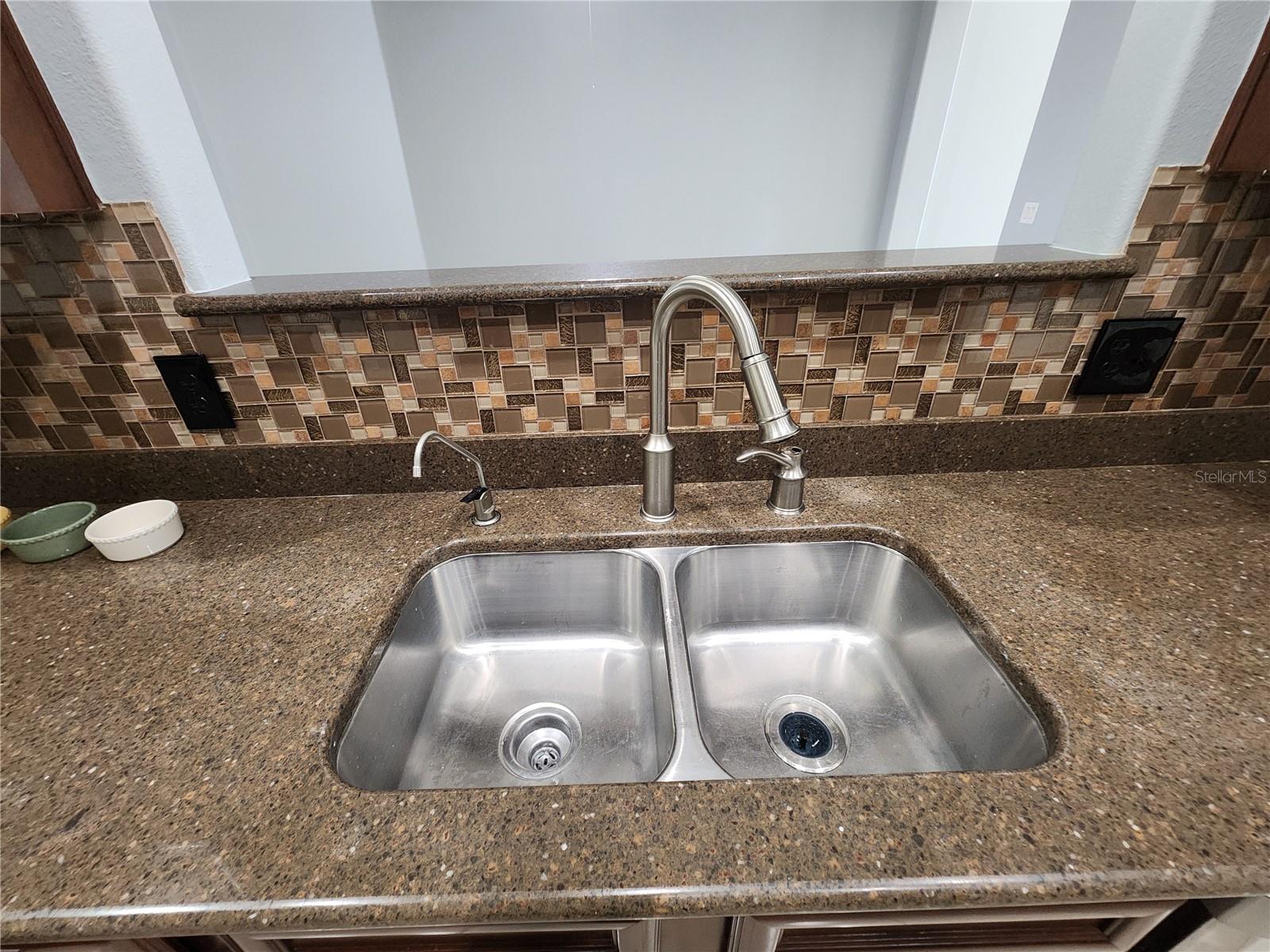 Image 15 of 35 For 14681 Cableshire Way