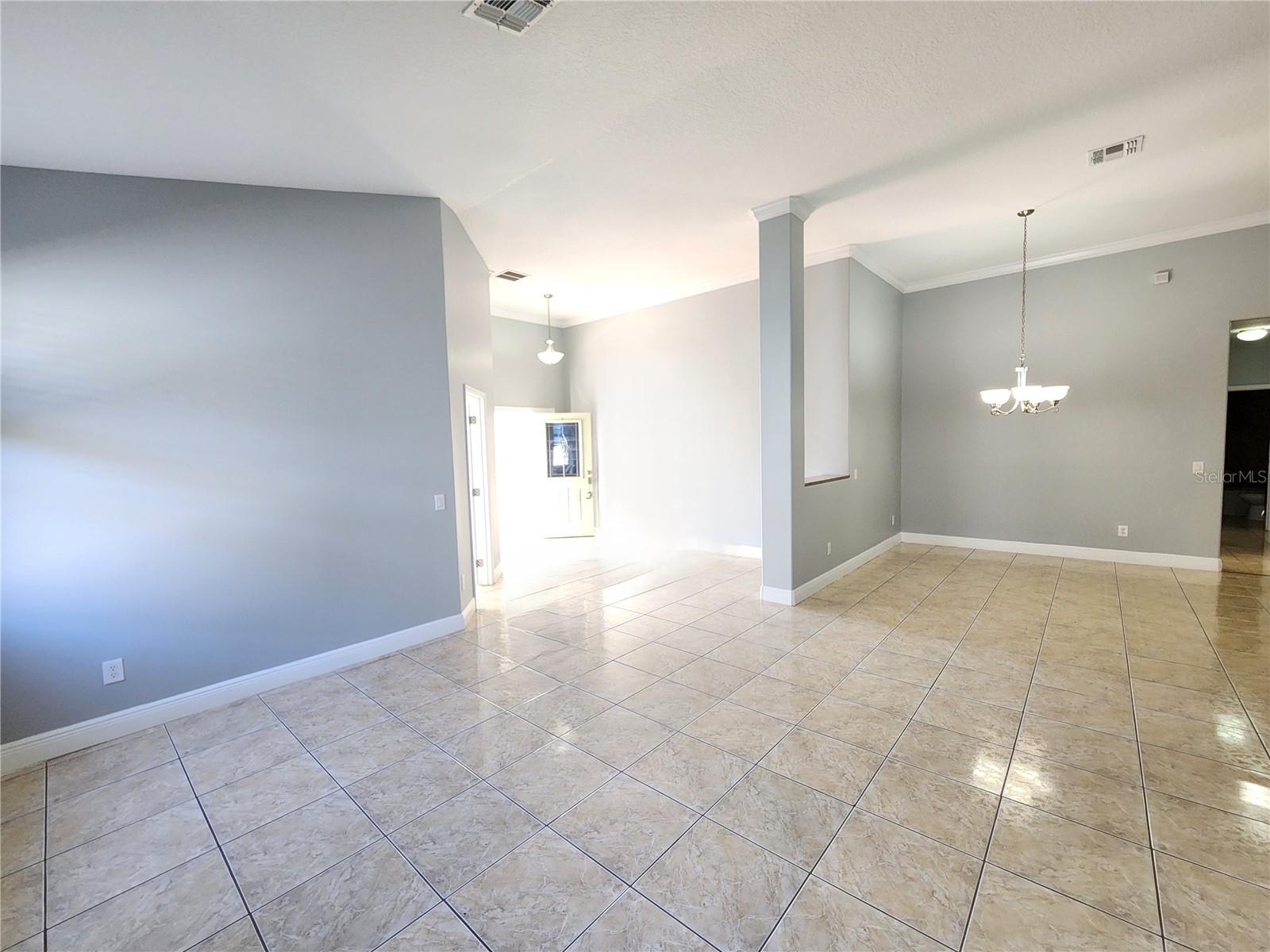 Image 8 of 35 For 14681 Cableshire Way