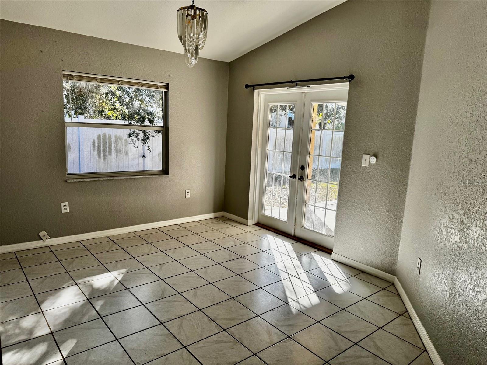 Image 6 of 21 For 7530 62nd Street N