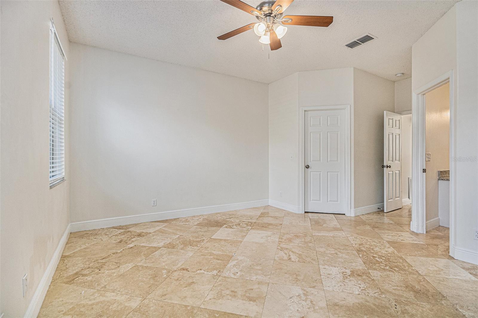 Image 22 of 25 For 13740 Hawkeye Drive Drive