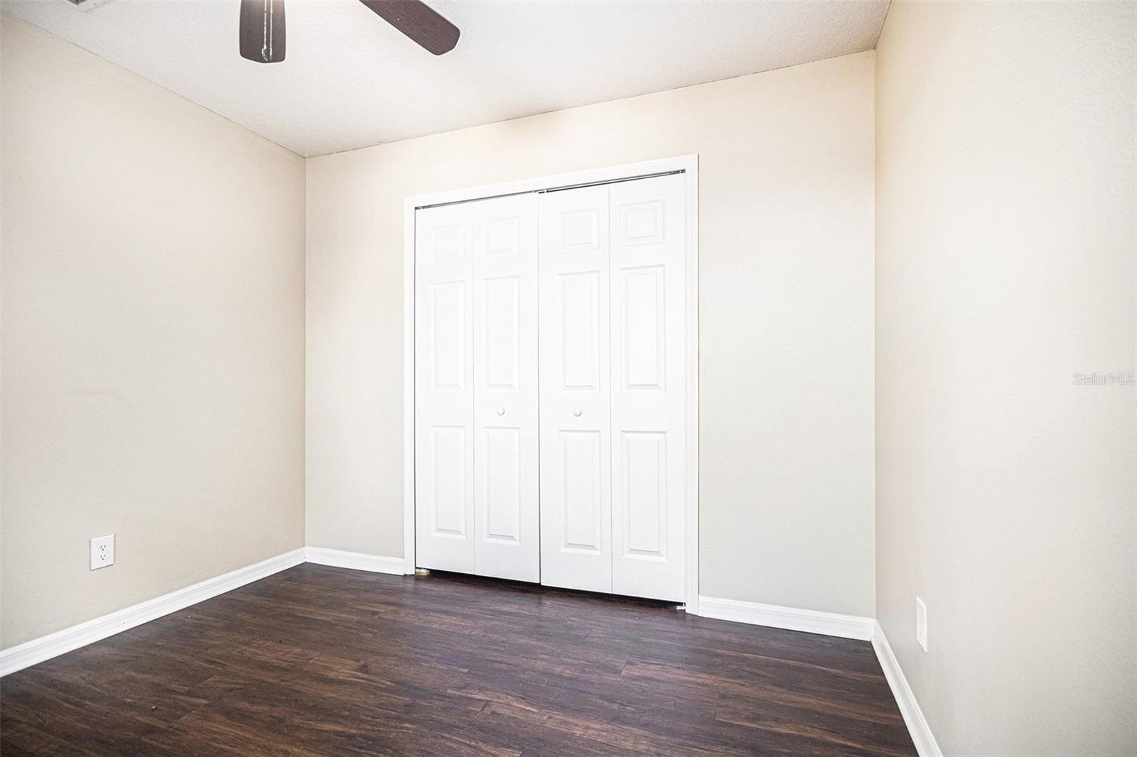 Image 24 of 27 For 1520 Presidio Dr Drive