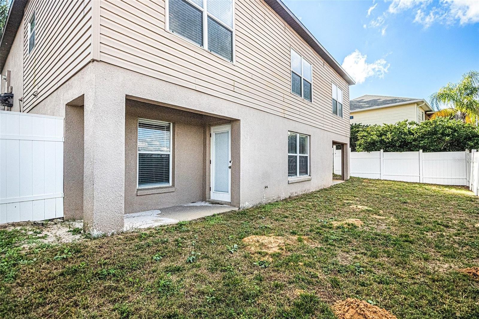 Image 26 of 27 For 1520 Presidio Dr Drive