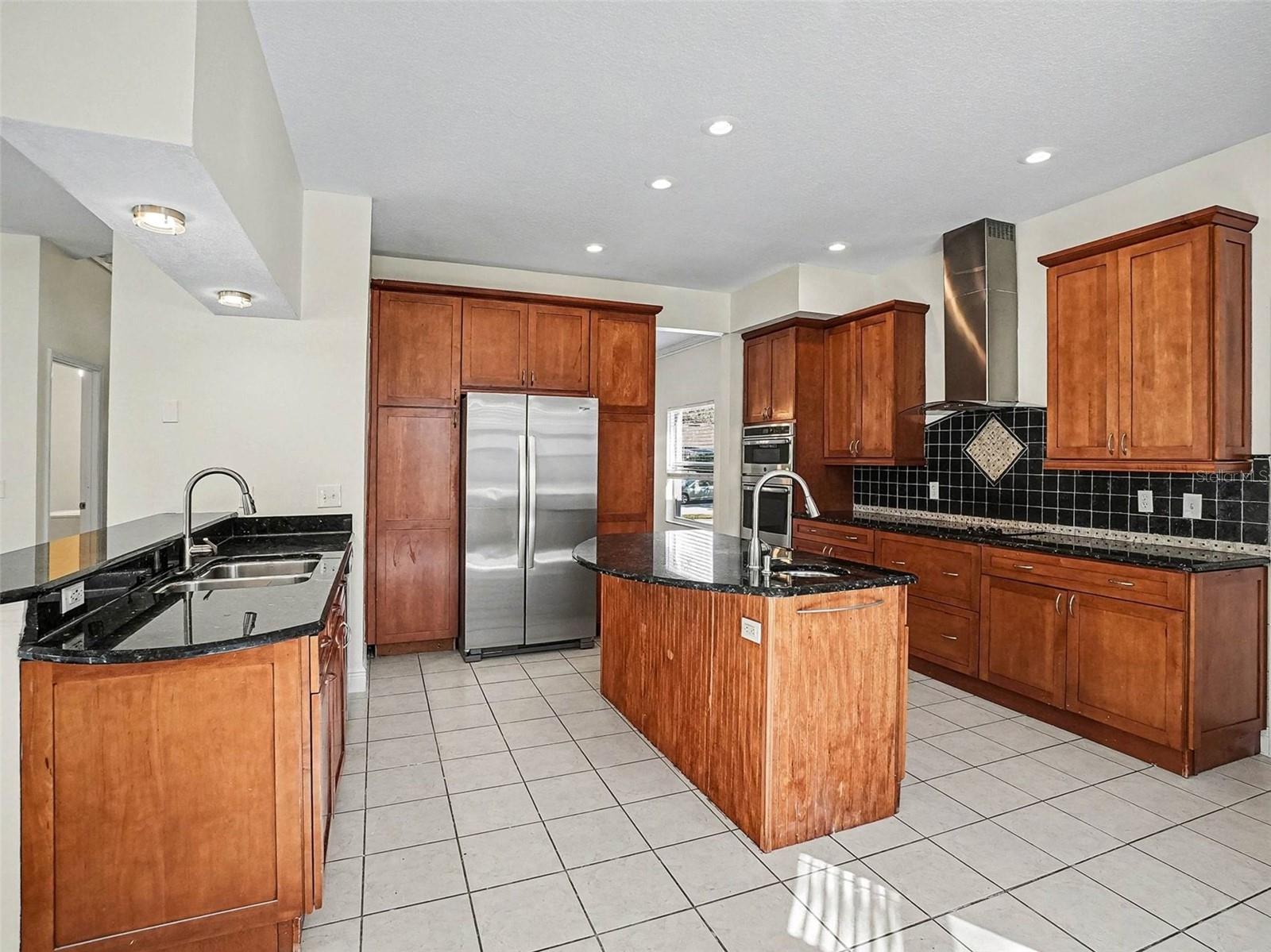 Image 8 of 27 For 7728 Glynde Hill Drive