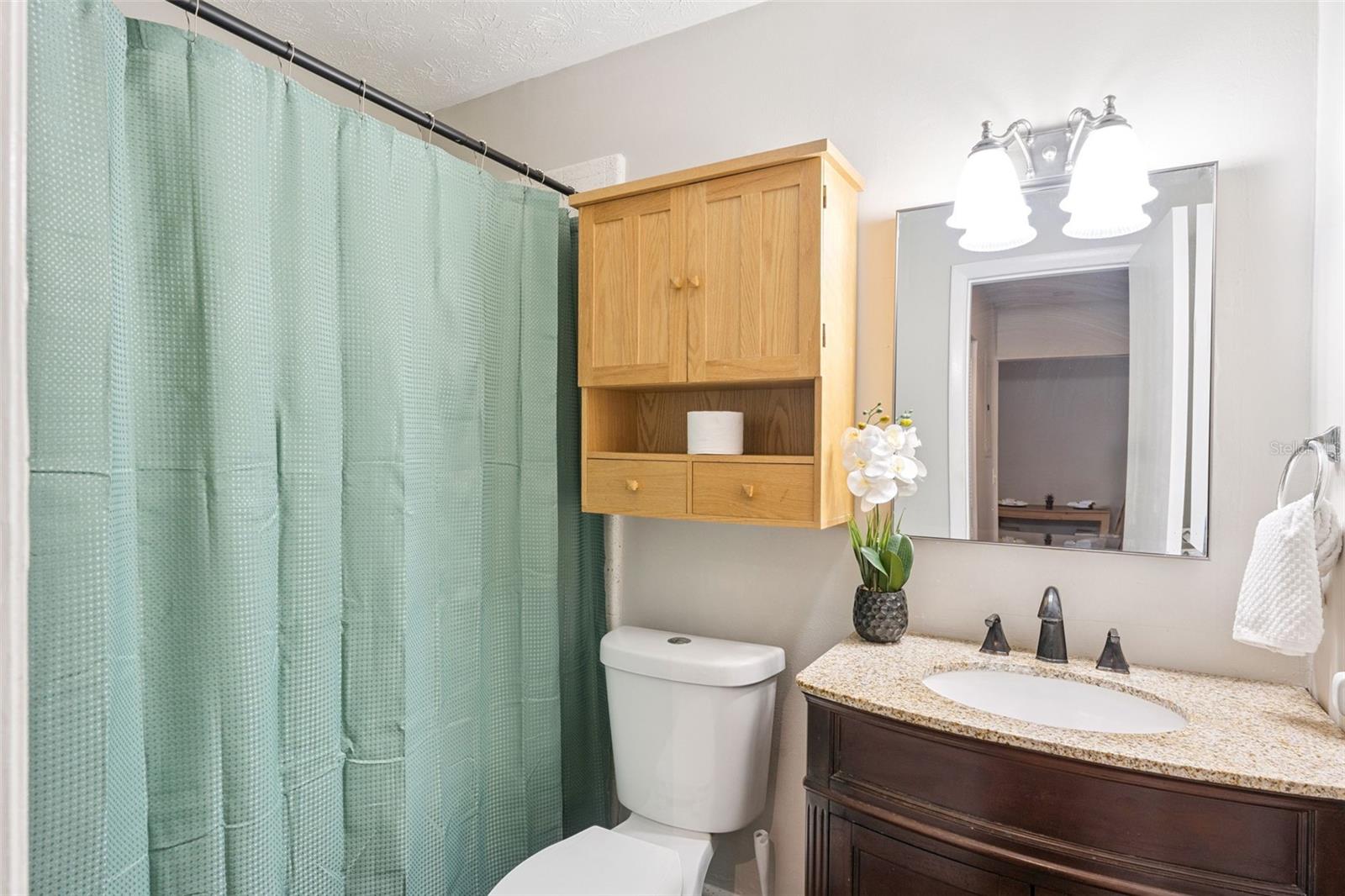 Image 16 of 21 For 5311 Hansel Avenue D-12