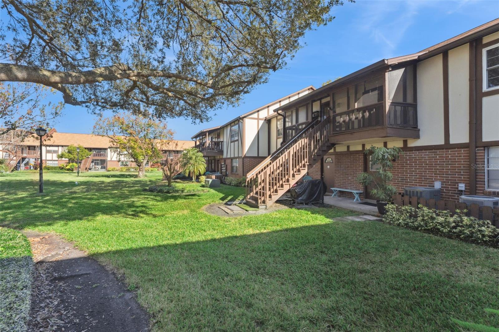 Image 19 of 21 For 5311 Hansel Avenue D-12