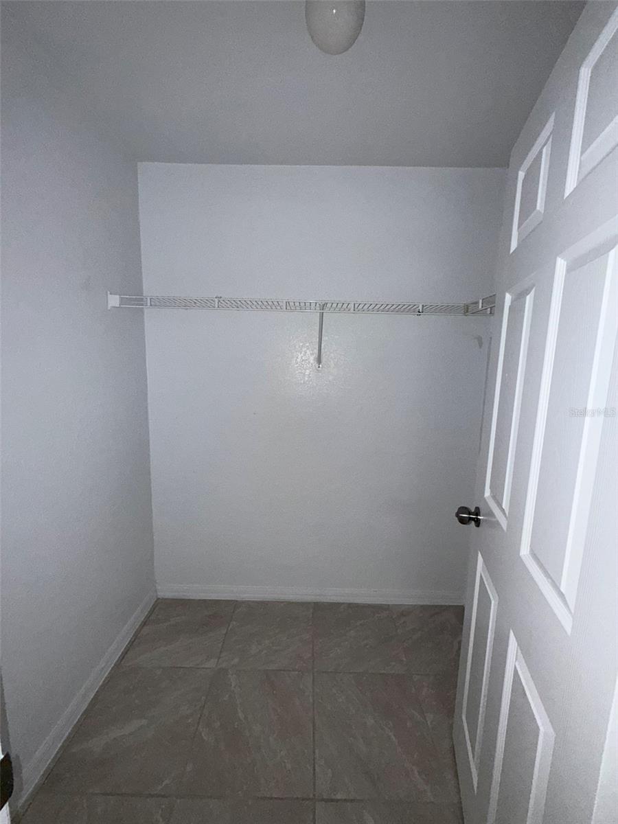 Image 19 of 20 For 417 Francisco Way