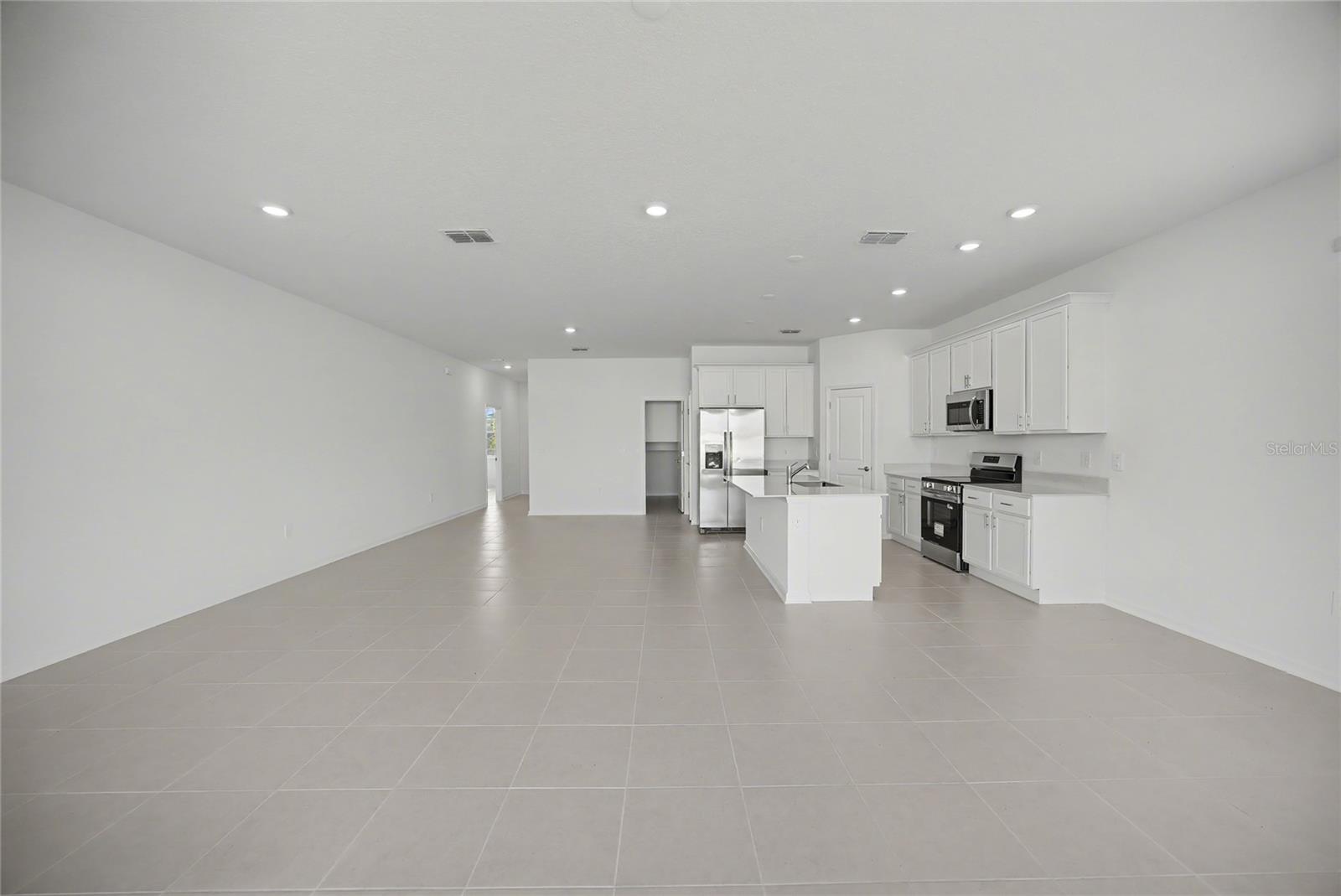 Image 15 of 34 For 2942 Believe In Yourself Court