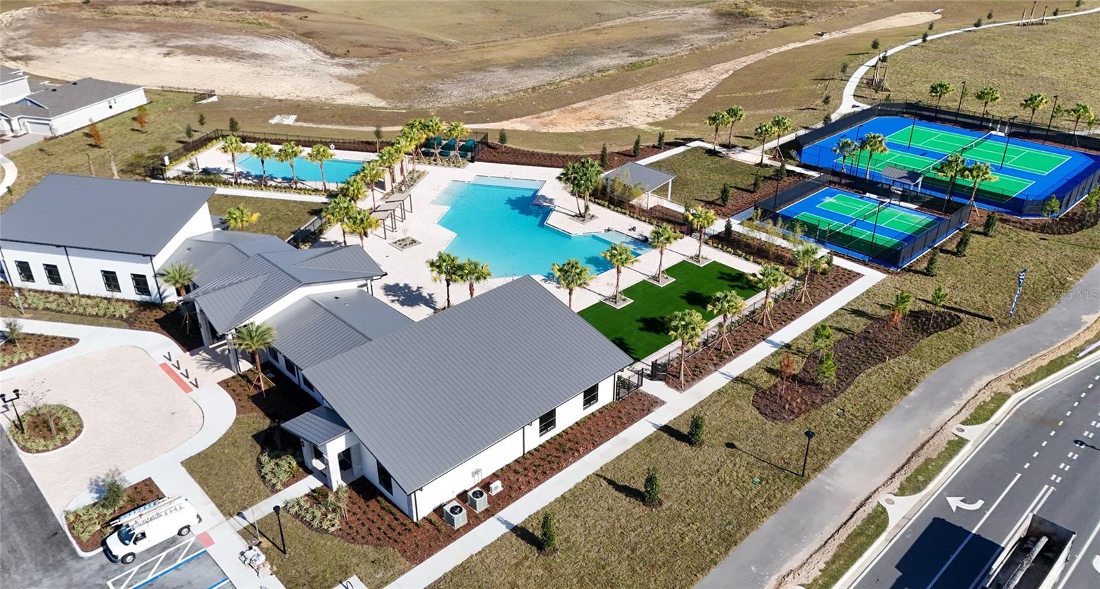 Image 32 of 34 For 2942 Believe In Yourself Court