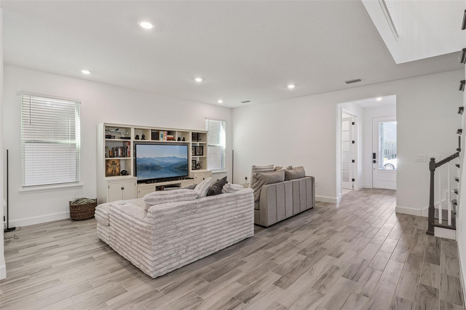 Image 12 of 63 For 15050 Summer Harvest Street