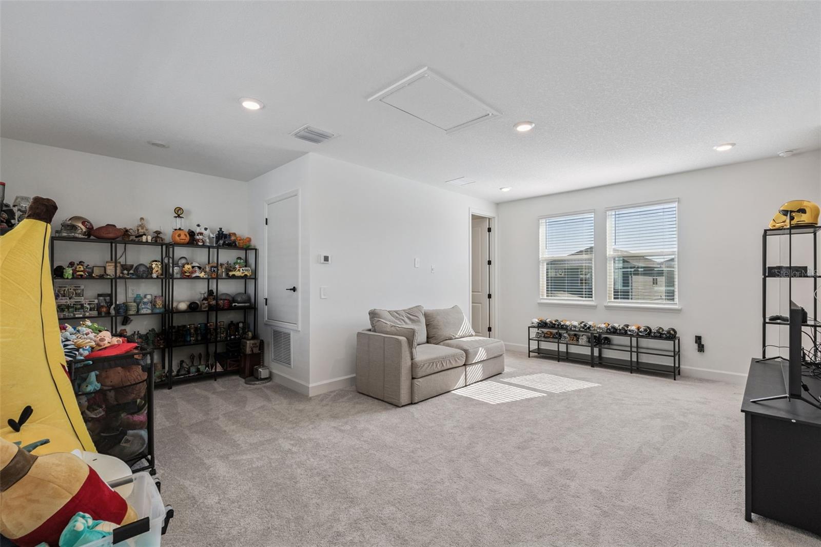 Image 39 of 63 For 15050 Summer Harvest Street