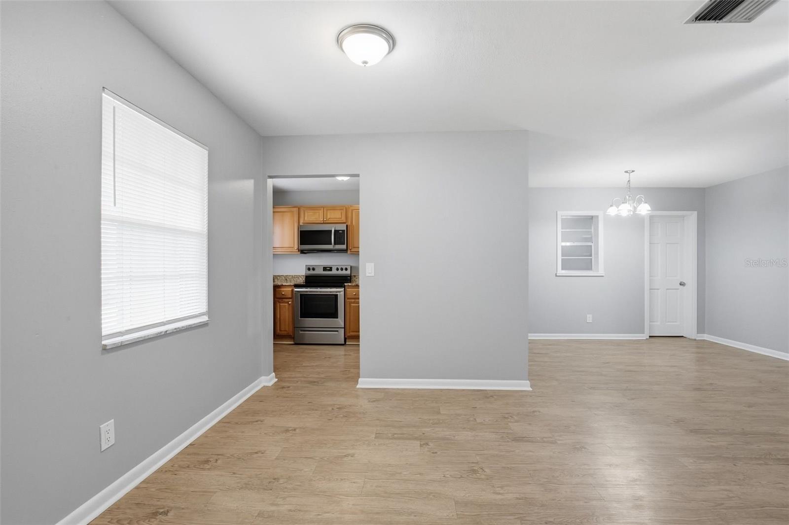 Image 13 of 42 For 2523 Lake Ellen Lane