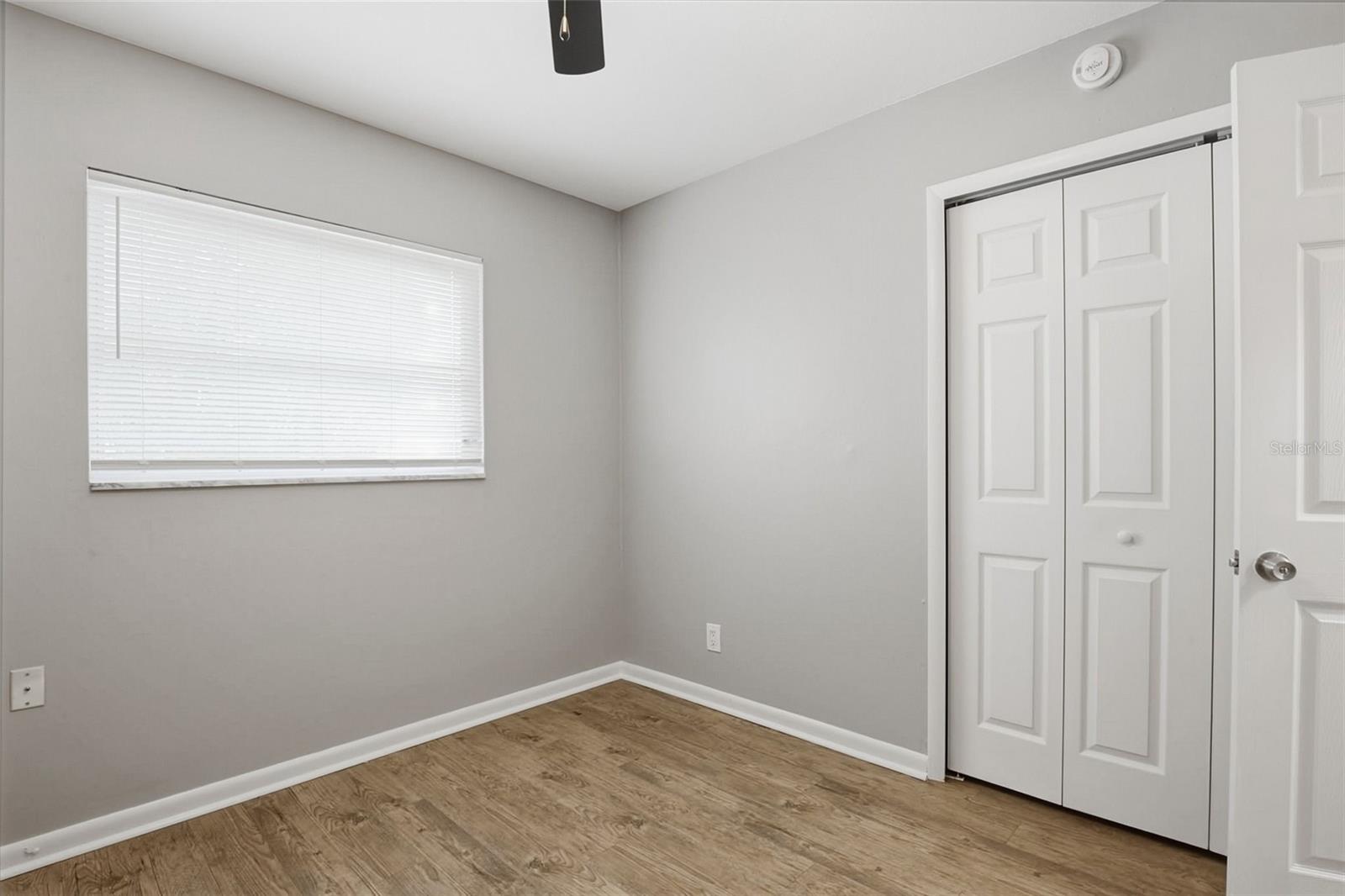 Image 28 of 42 For 2523 Lake Ellen Lane