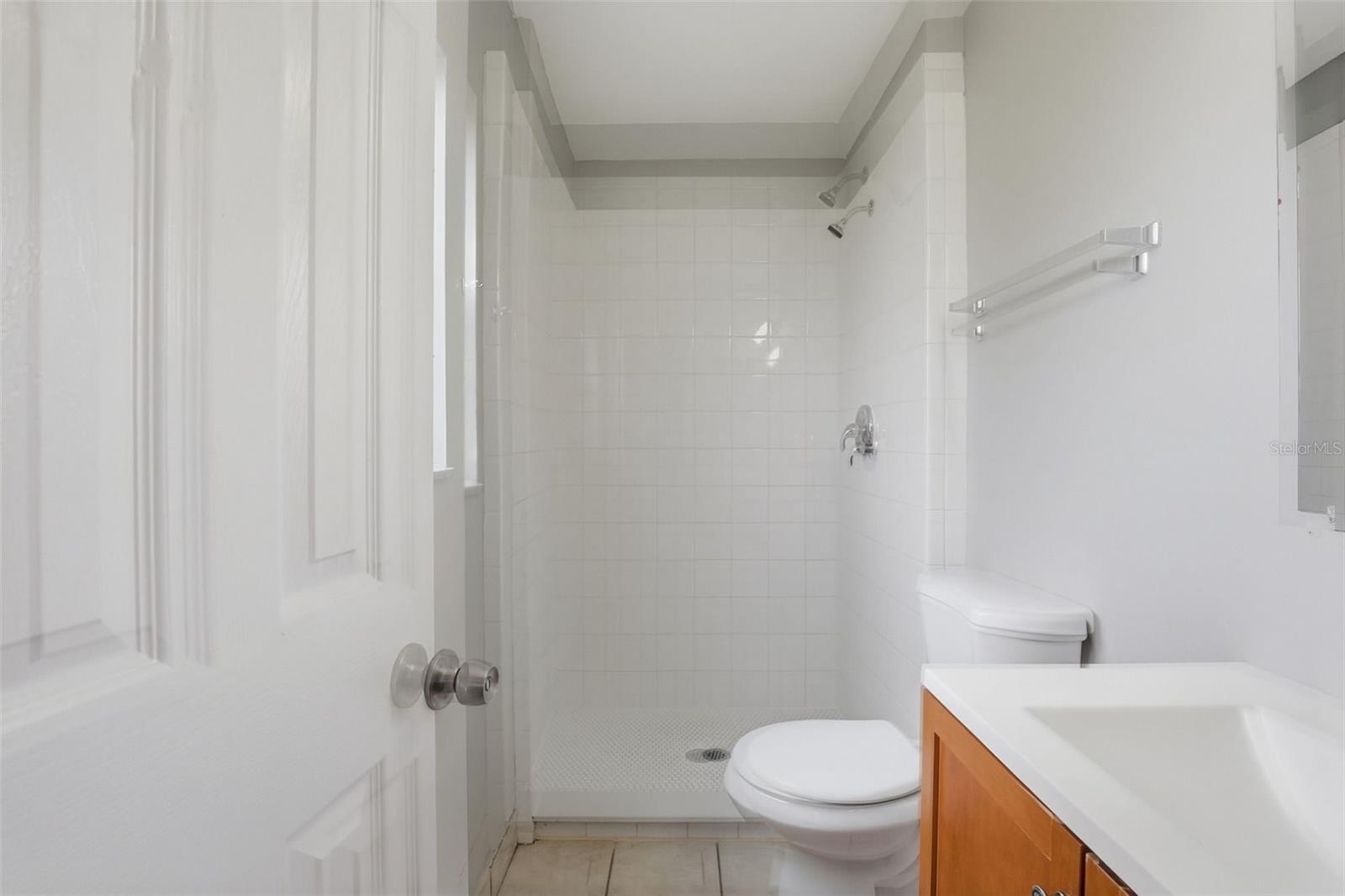 Image 36 of 42 For 2523 Lake Ellen Lane