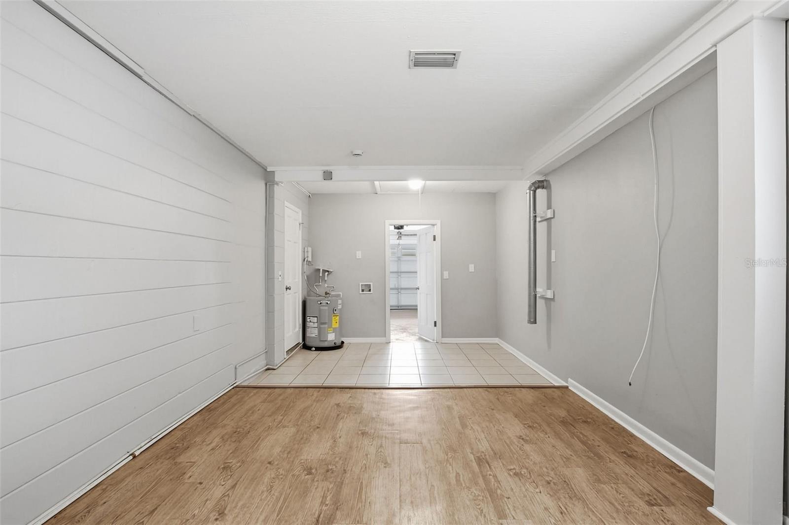 Image 37 of 42 For 2523 Lake Ellen Lane