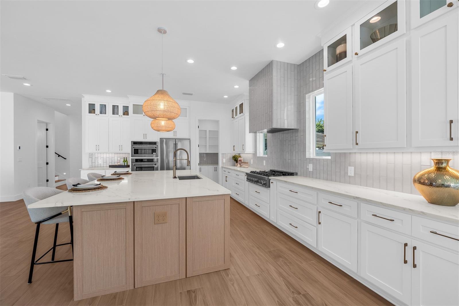 Image 15 of 65 For 1523 Miller Avenue