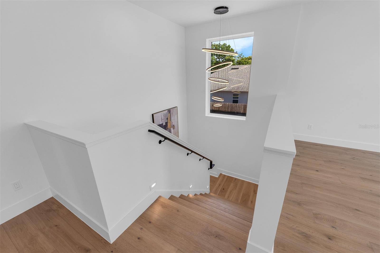 Image 28 of 65 For 1523 Miller Avenue