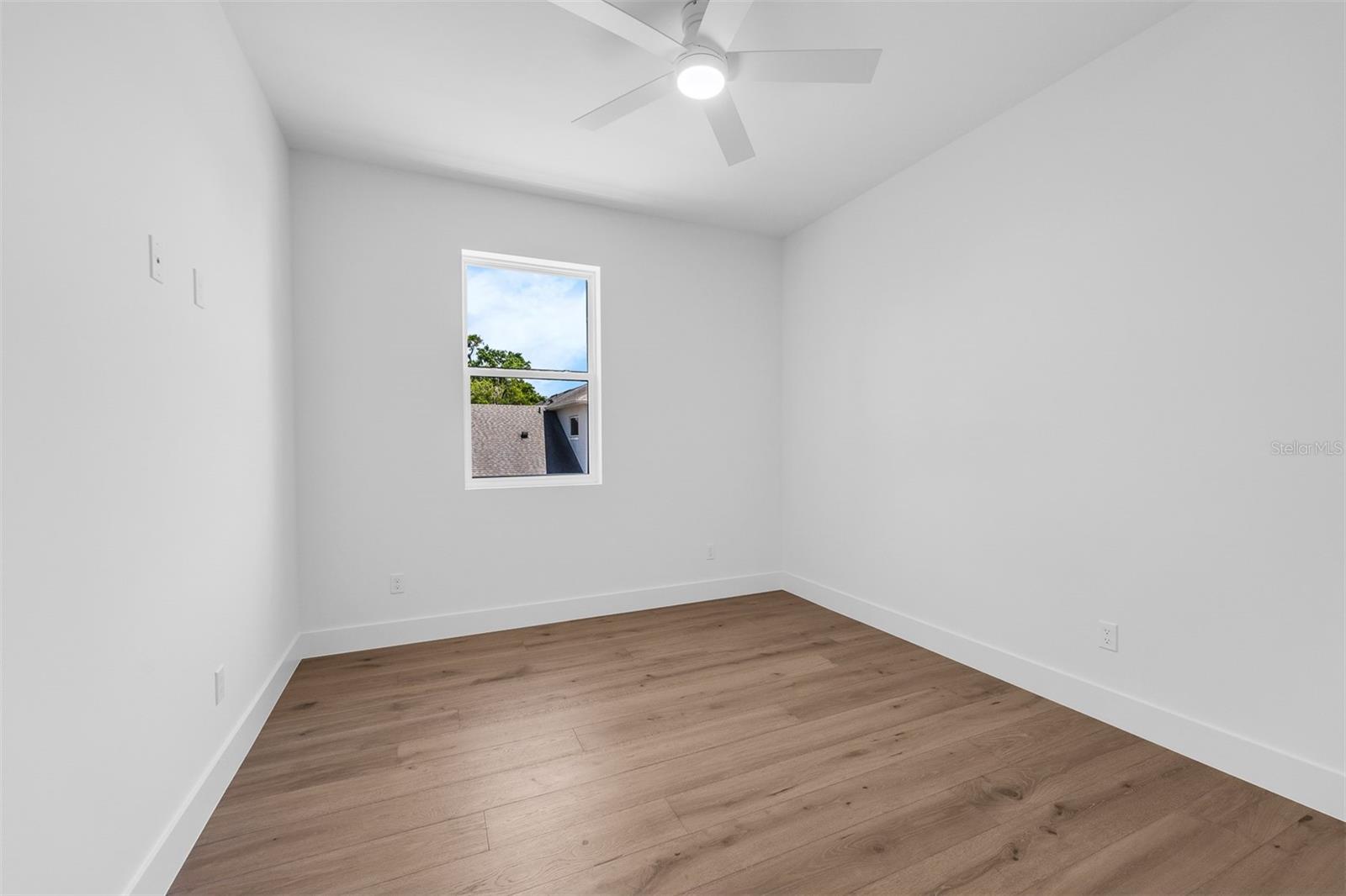 Image 42 of 65 For 1523 Miller Avenue